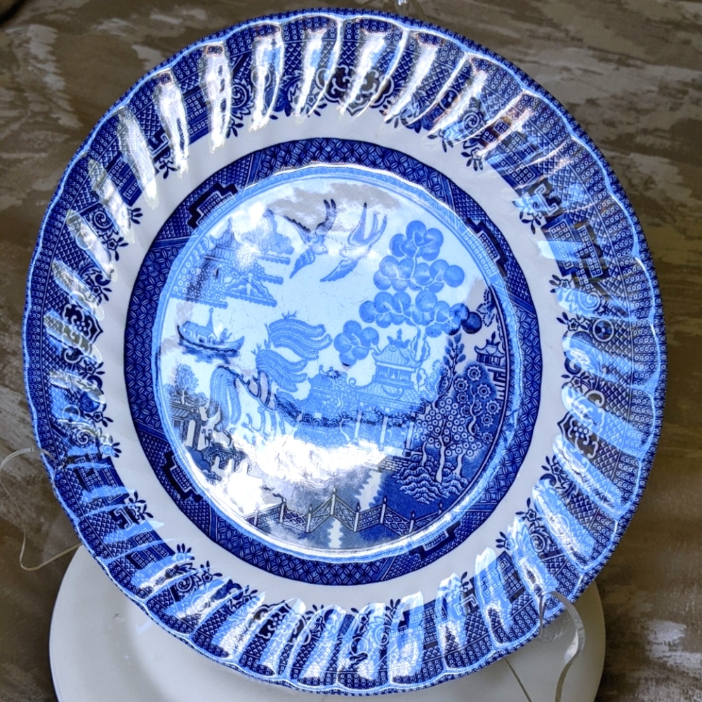 🤍💙 ROYAL WESSEX BLUE WILLOW DINNER 10" SWIRL EDGE PLATE MADE IN ENGLAND - Picture 3 of 7